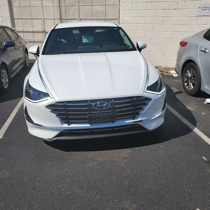 Enterprise Rent-A-Car Picture 2