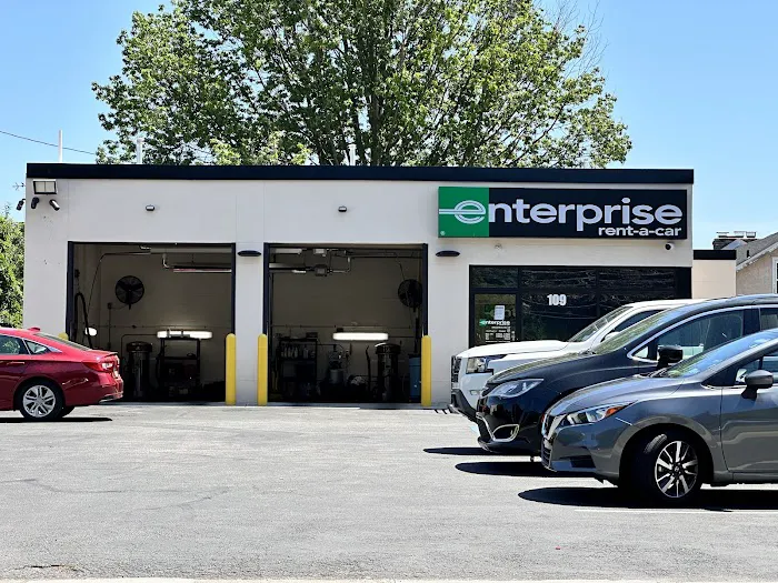 Enterprise Rent-A-Car Picture 3