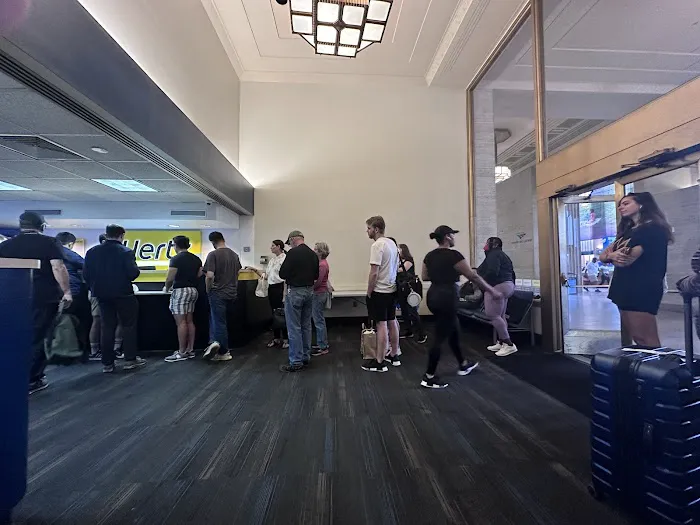 Hertz Car Rental - Philadelphia Amtrak Station - Market Street Picture 6