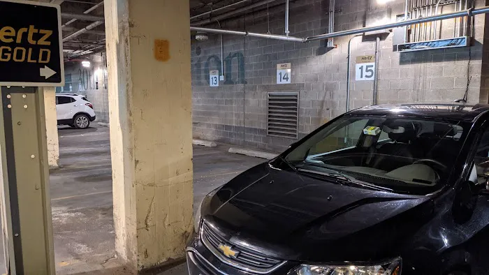 Hertz Car Rental - Philadelphia Amtrak Station - Market Street Picture 2