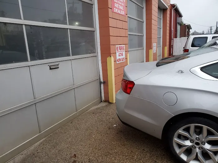 Hertz Car Rental - Inwood - Burnside Collision Hle Picture 5
