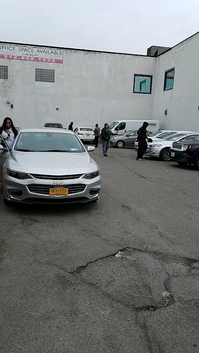 Enterprise Rent-A-Car Picture 9