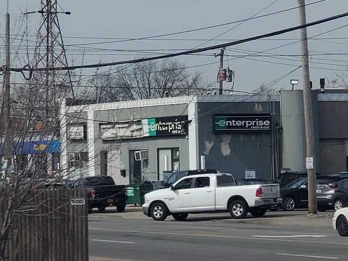 Enterprise Rent-A-Car Picture 2