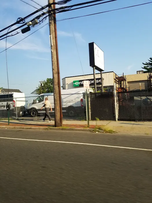 Enterprise Rent-A-Car Picture 8