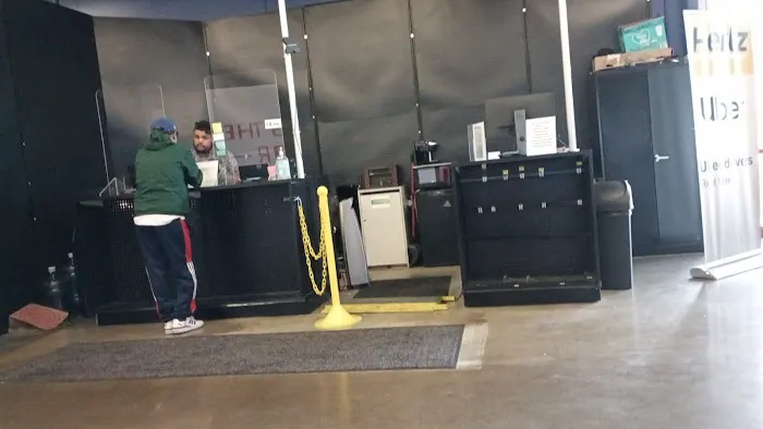 Hertz / Uber Vehicle Solutions Picture 1