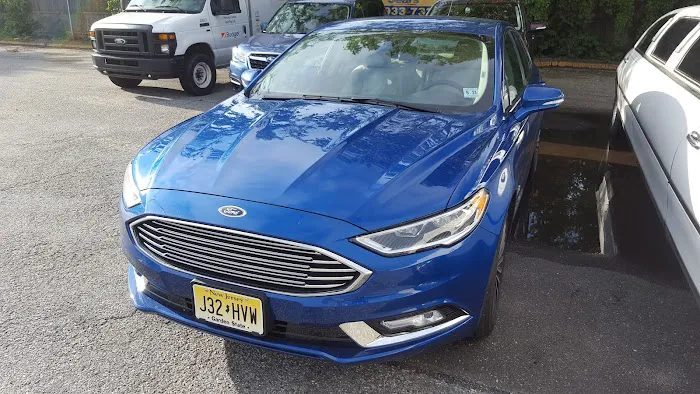 Budget Car Rental Picture 3