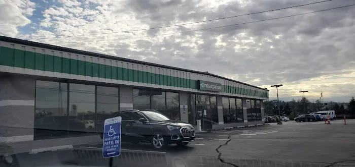 Enterprise Rent-A-Car Picture 7