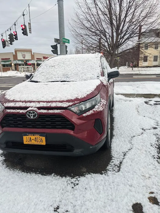 Avis Car Rental Picture 5
