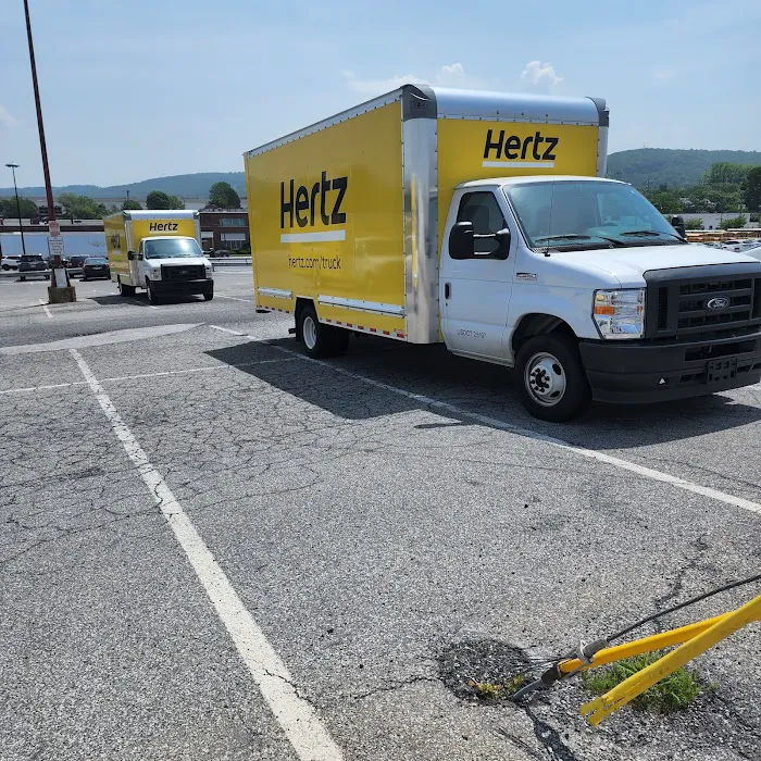 Hertz Car Rental - Allentown - Lehigh Street Picture 10