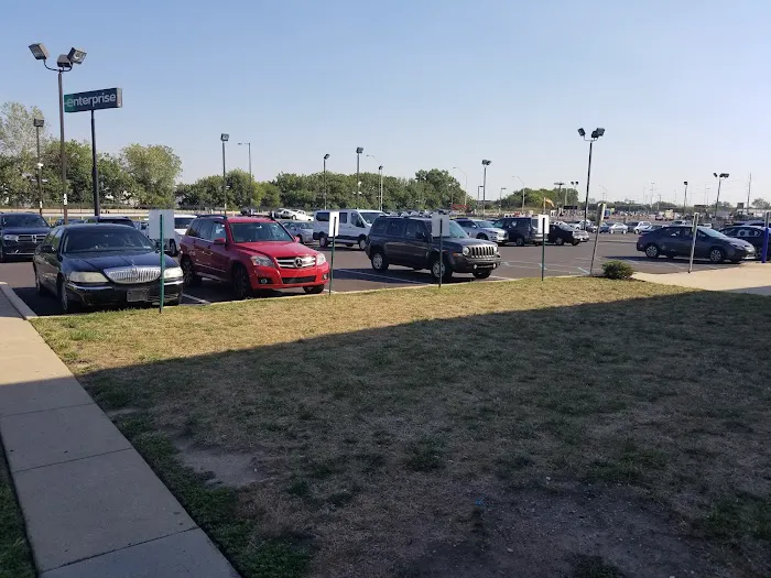 Enterprise Rent-A-Car Picture 4