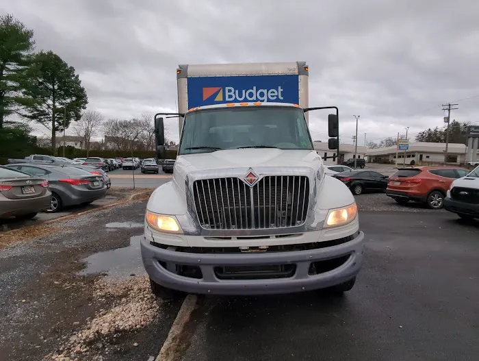 Budget Car Rental Picture 3