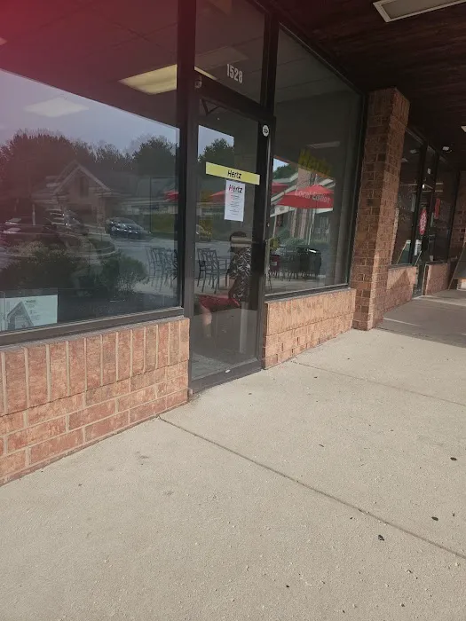 Hertz Car Rental - West Chester - Paoli Pike Picture 4