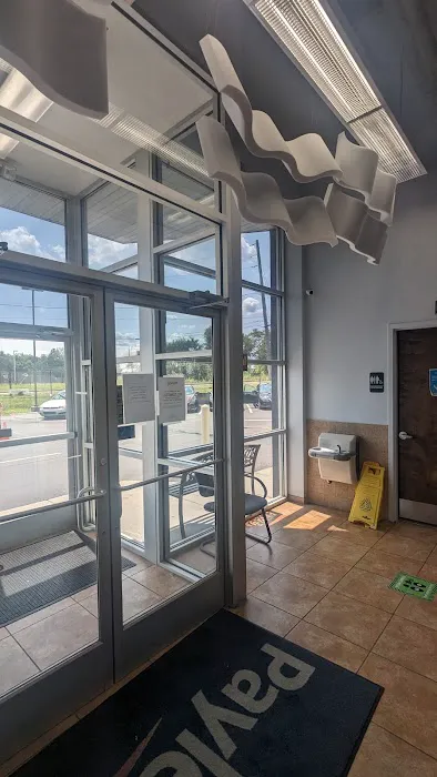 Payless Car Rental Picture 3