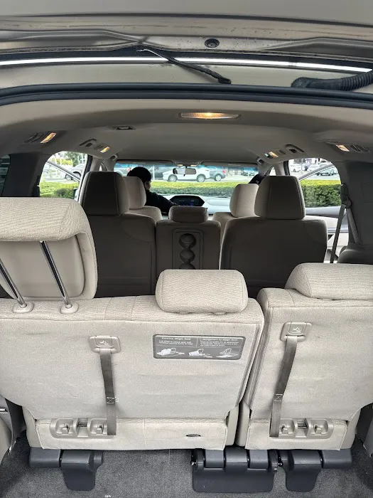 107 Motors Auto Sales & Car Rentals Picture 9