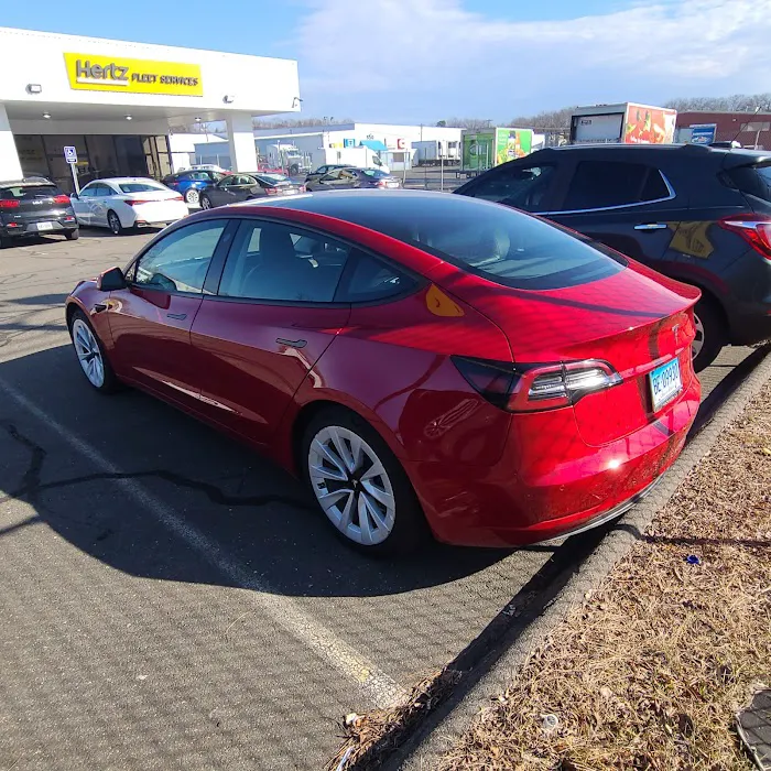 Hertz Car Rental - Wolcott - Meriden Road Picture 4