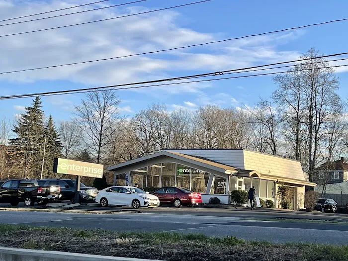Enterprise Rent-A-Car Picture 7