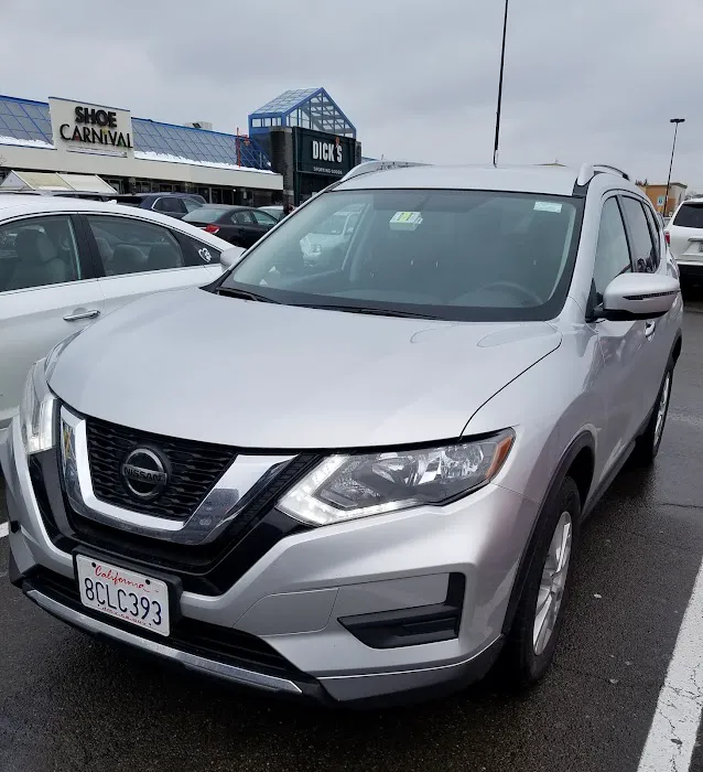 Hertz Car Rental - Vestal - Vestal Parkway E Picture 10