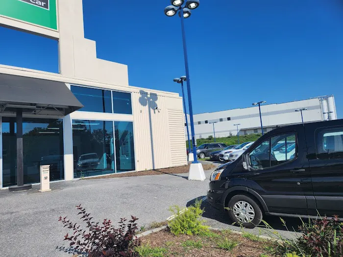Enterprise Rent-A-Car Picture 9