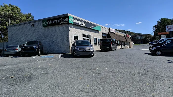 Enterprise Rent-A-Car Picture 8