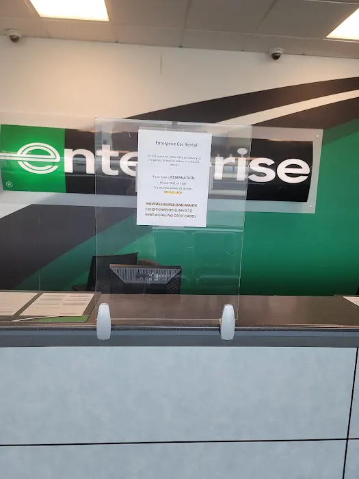 Enterprise Rent-A-Car Picture 4
