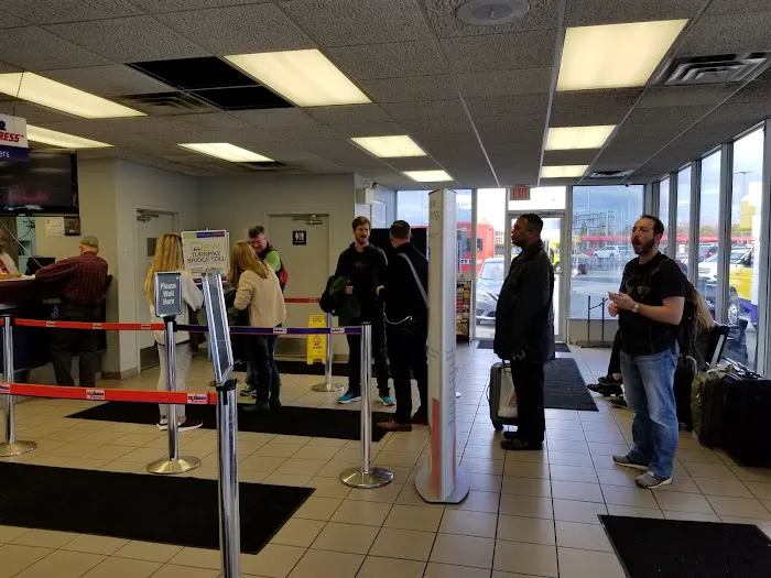 Dollar Car Rental - Philadelphia International Airport Picture 7