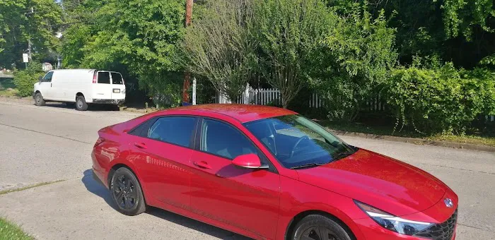 Mo’s Airport Rental Cars Hosted on Turo Picture 4