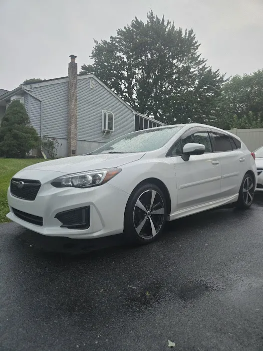 AR affordable car rentals Picture 4
