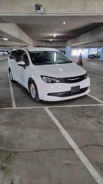 Enterprise Rent-A-Car Picture 1