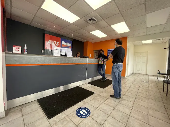 Avis Car Rental Picture 3