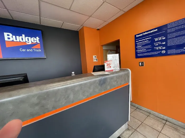 Budget Car Rental Picture 1