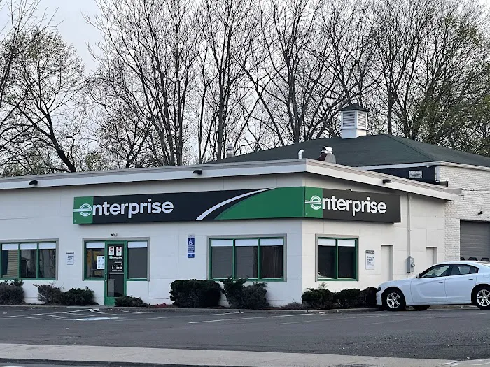 Enterprise Rent-A-Car Picture 3
