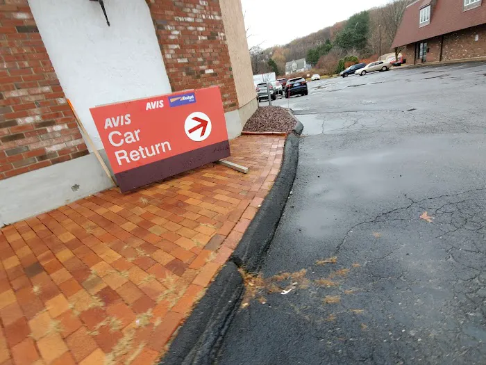 Avis Car Rental Picture 7