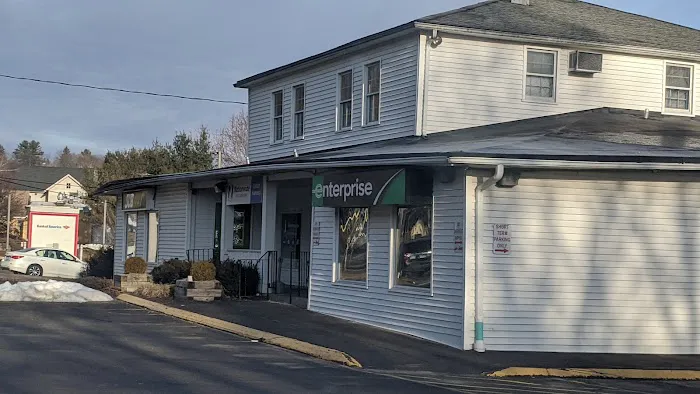 Enterprise Rent-A-Car Picture 4