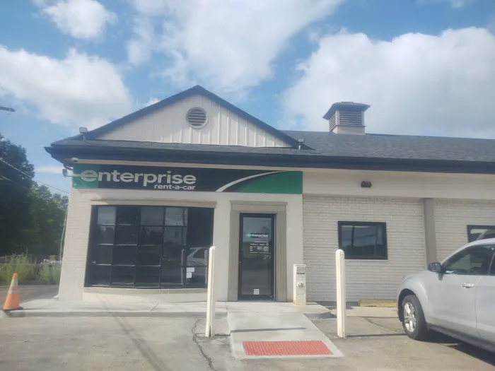 Enterprise Rent-A-Car Picture 7