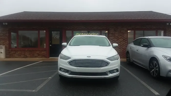 Enterprise Rent-A-Car Picture 2