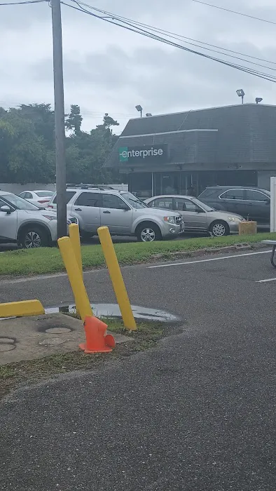 Enterprise Rent-A-Car Picture 4