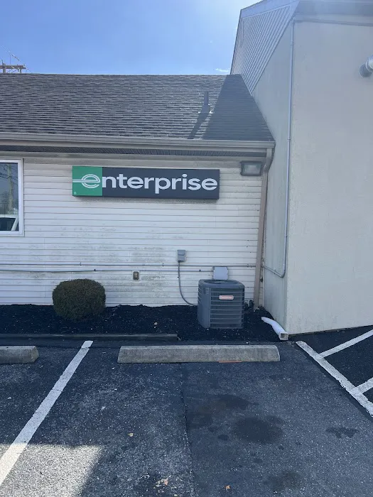 Enterprise Rent-A-Car Picture 2
