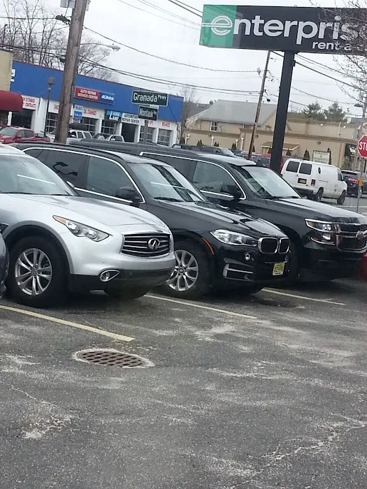 Enterprise Rent-A-Car Picture 4