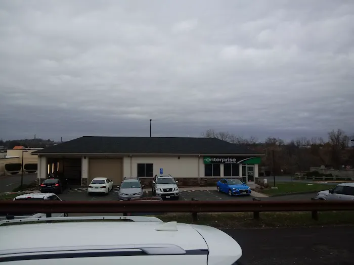 Enterprise Rent-A-Car Picture 10