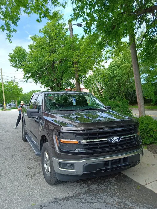 Enterprise Rent-A-Car Picture 4