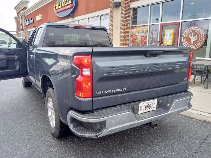 Hertz Car Rental - Harrisburg - Paxton Street Picture 7