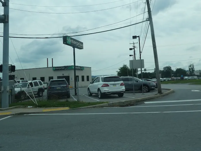 Enterprise Rent-A-Car Picture 10