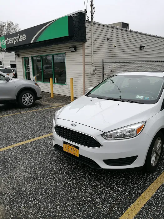 Enterprise Rent-A-Car Picture 2