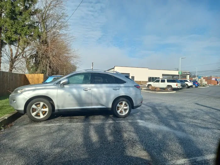 Enterprise Rent-A-Car Picture 2