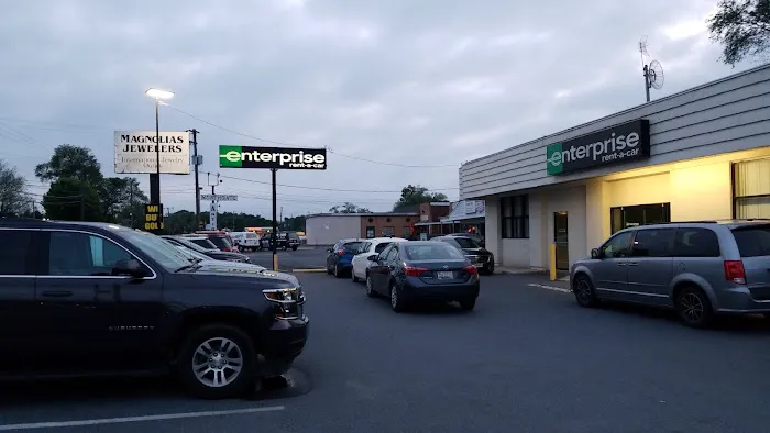 Enterprise Rent-A-Car Picture 1