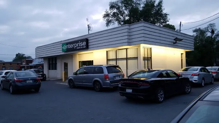 Enterprise Rent-A-Car Picture 4