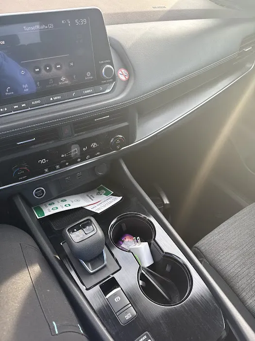 Enterprise Rent-A-Car Picture 3