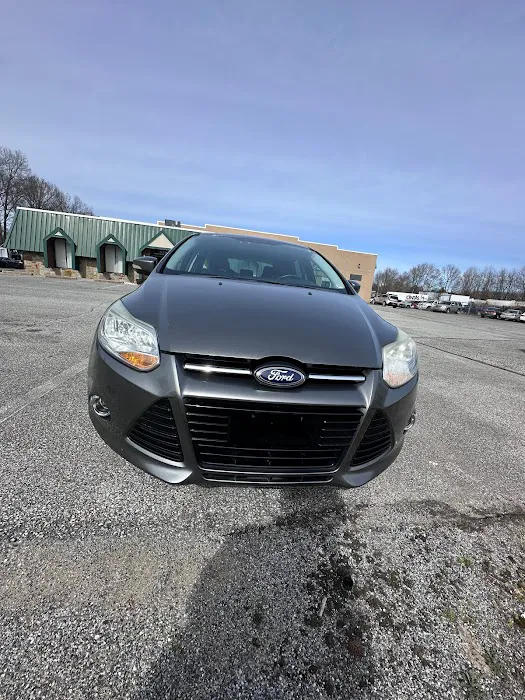 Diavaeh Car Rental Picture 2