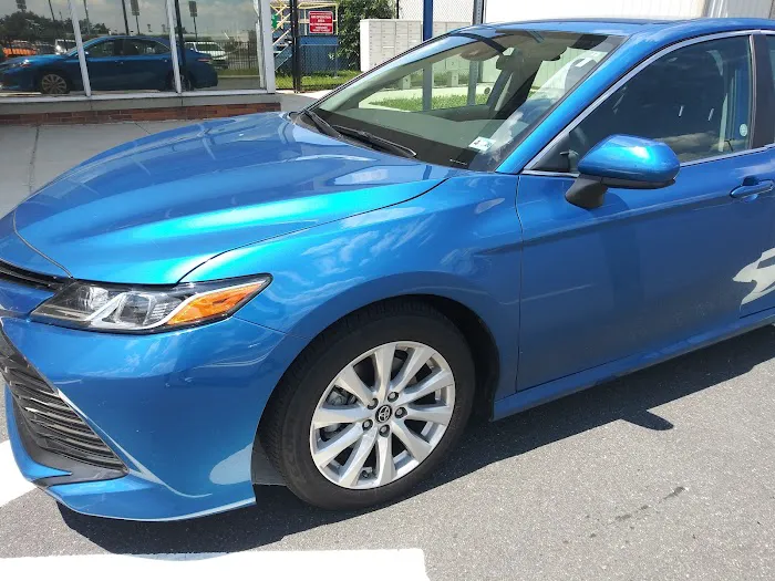 Budget Car Rental Picture 2