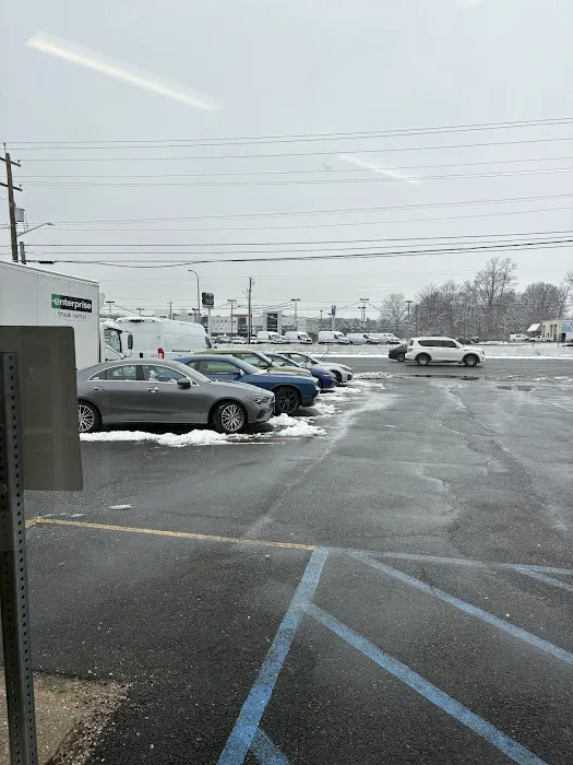 Enterprise Rent-A-Car Picture 1